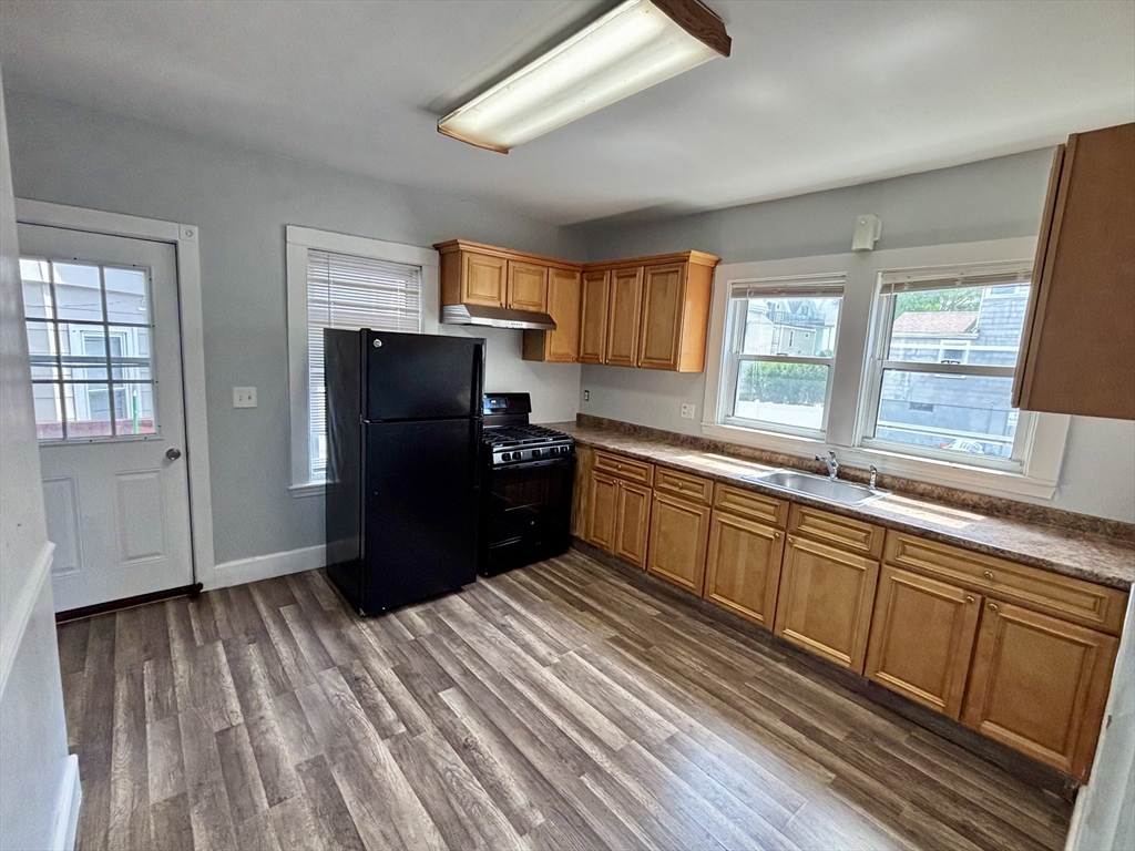 Click for 492 Main St #492, Medford, MA slideshow