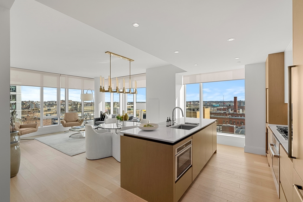 380 Harrison Avenue #1008 Floor 9