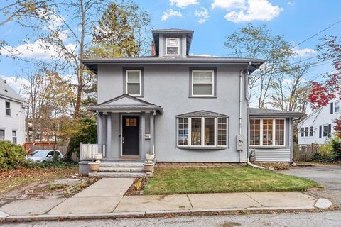 24 Myrtle Ave Wakefield MA 01880