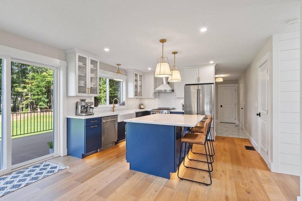 370 Flat Hill Rd, Lunenburg, MA Photo #22