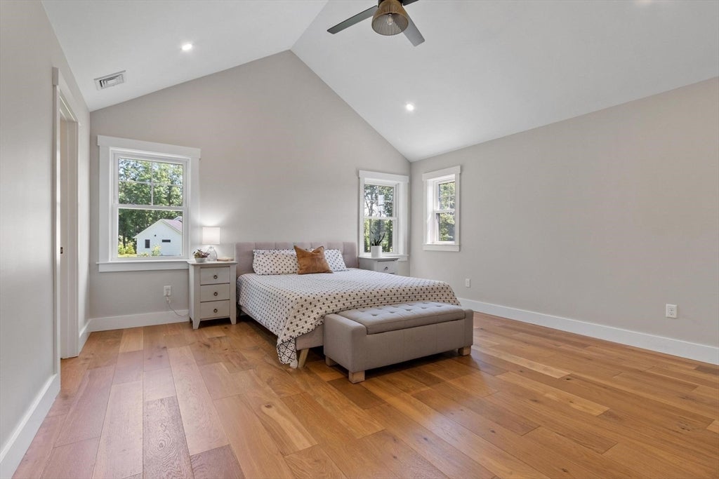 370 Flat Hill Rd, Lunenburg, MA Photo #28