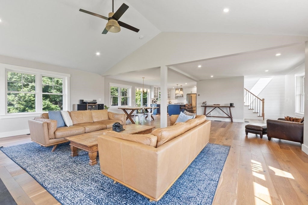 370 Flat Hill Rd, Lunenburg, MA Photo #16