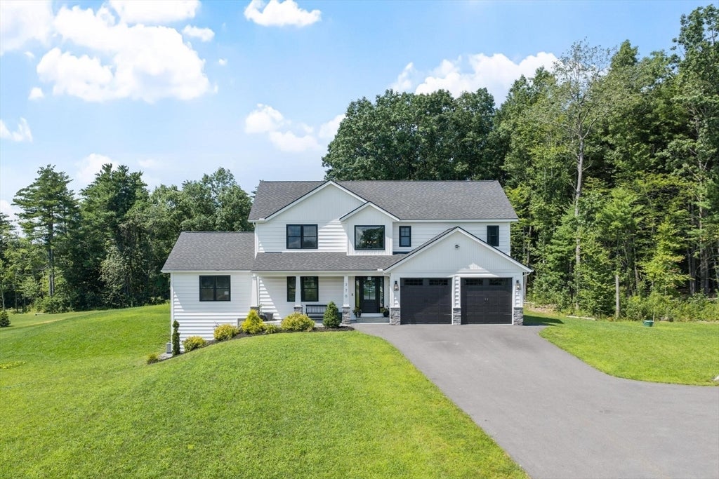 370 Flat Hill Rd