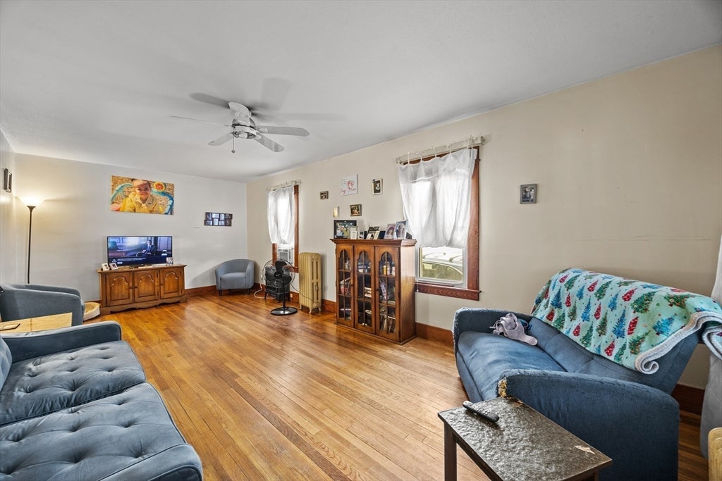 69 Bonner St
