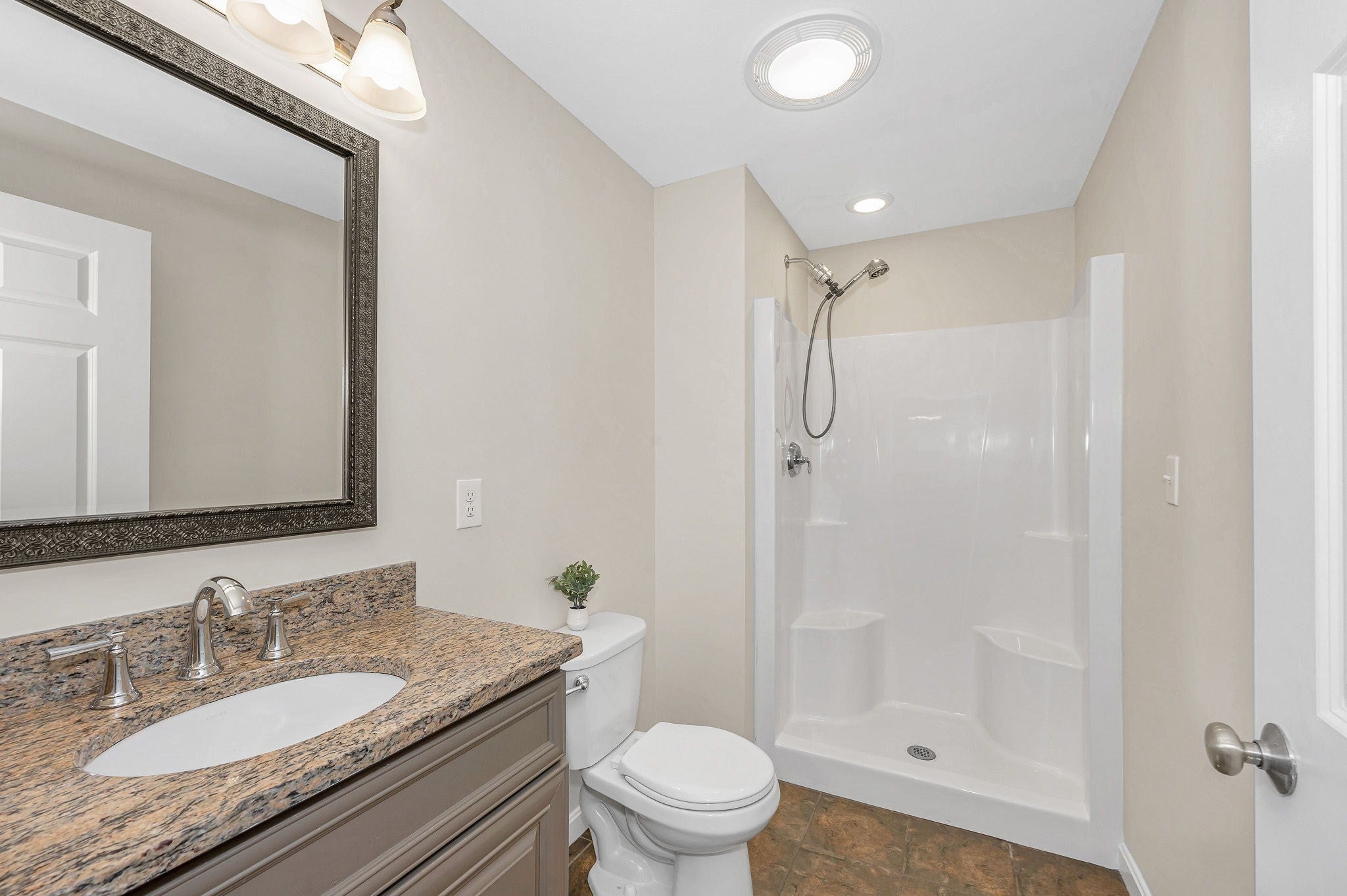 15 Whitney St #15, Haverhill, MA Photo #21