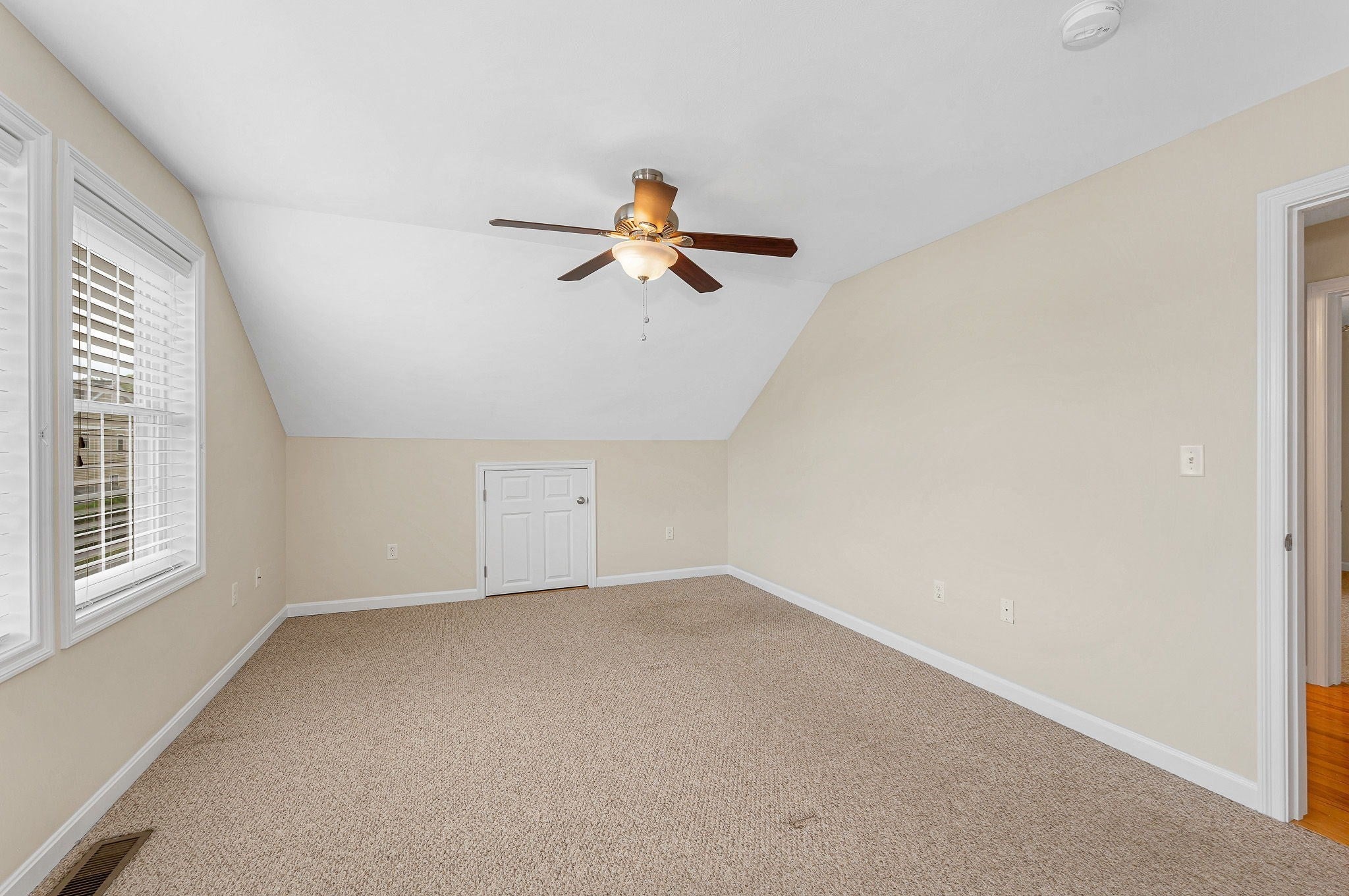 15 Whitney St #15, Haverhill, MA Photo #25