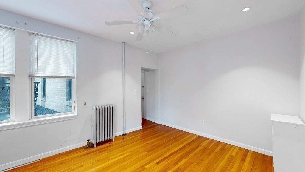 65 Park Dr 16