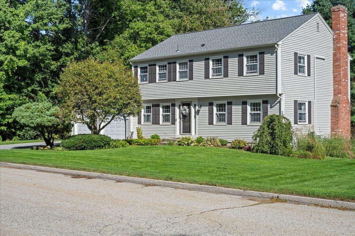 4 Robertson Rd, Auburn, MA, 4 Robertson Rd, Auburn, MA Photo #3