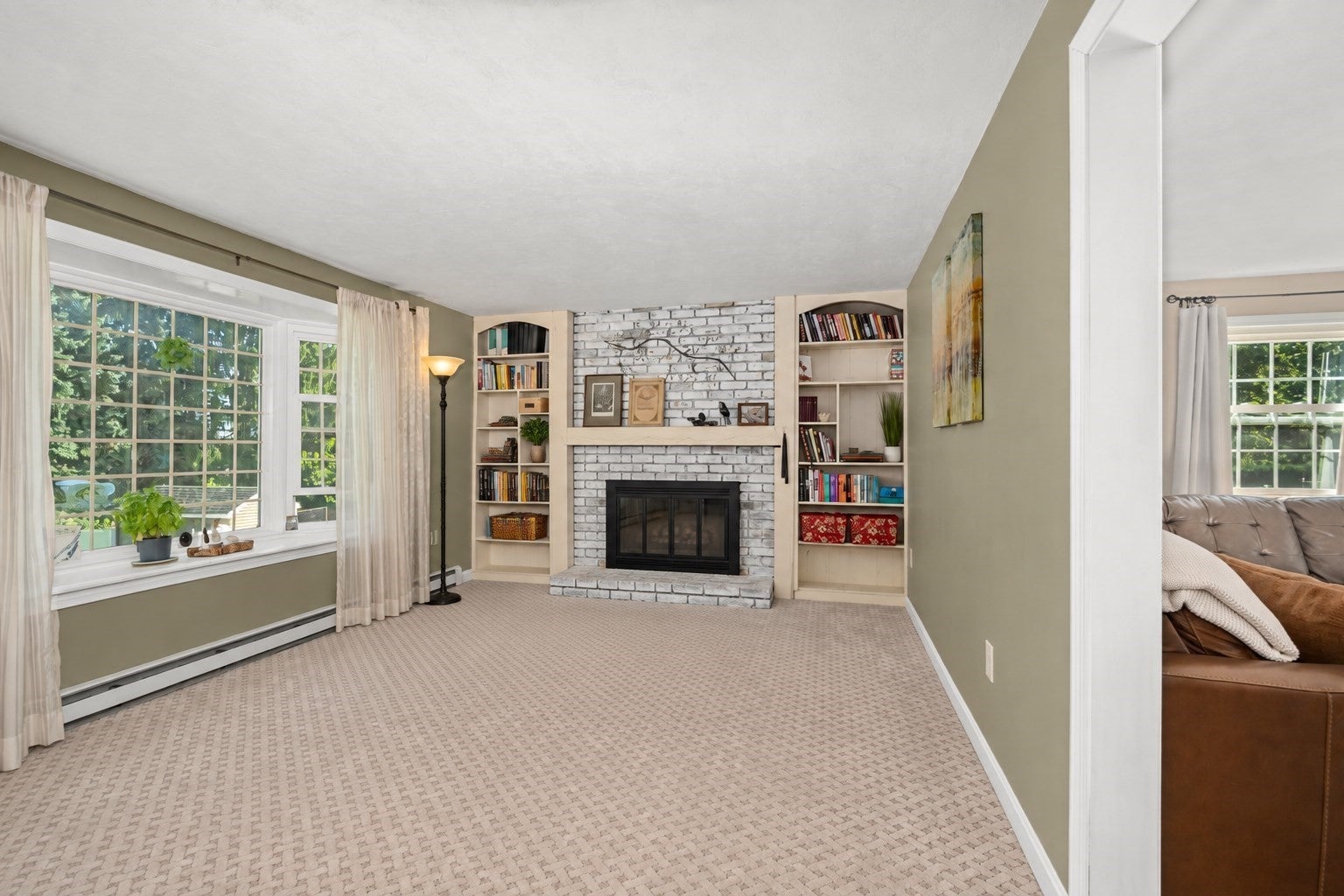 4 Robertson Rd, Auburn, MA, 4 Robertson Rd, Auburn, MA Photo #15