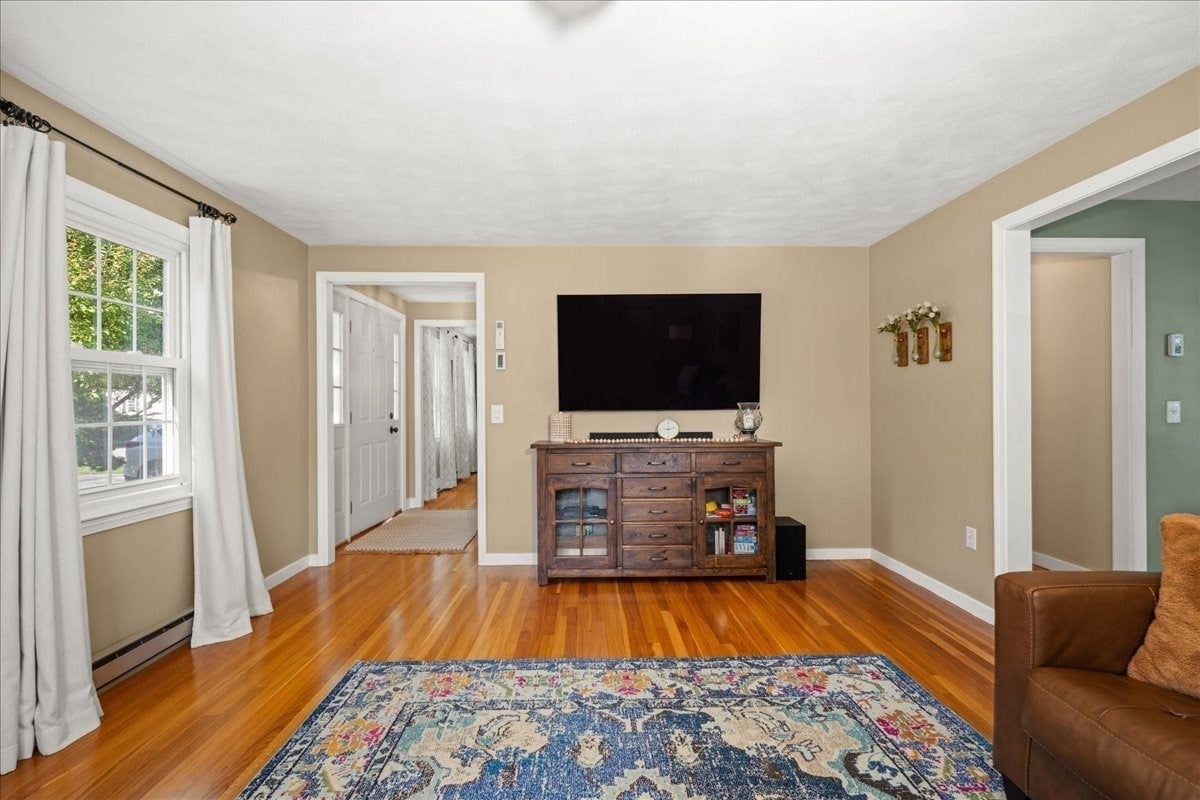 4 Robertson Rd, Auburn, MA, 4 Robertson Rd, Auburn, MA Photo #12