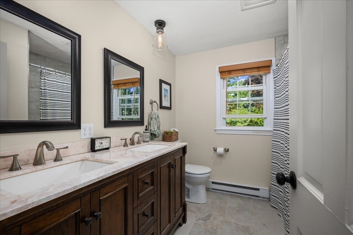 4 Robertson Rd, Auburn, MA, 4 Robertson Rd, Auburn, MA Photo #29