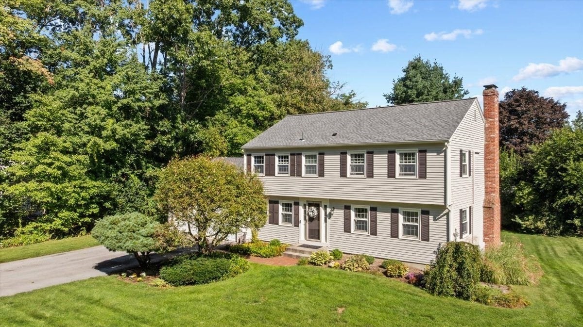 4 Robertson Rd, Auburn, MA, 4 Robertson Rd, Auburn, MA Photo #37