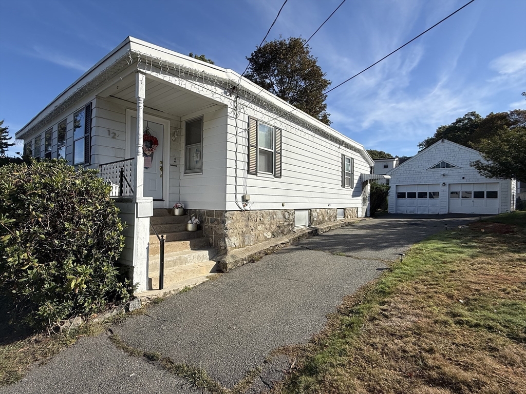 12 Lothrop St