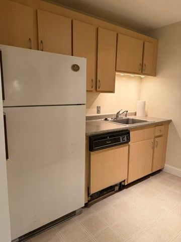 1 Kingswood DR #8, Abington, MA, 1 Kingswood DR #8, Abington, MA Photo #5