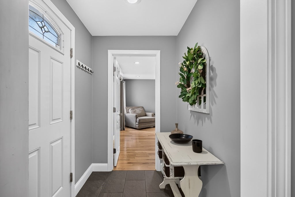 38 Brown Ave