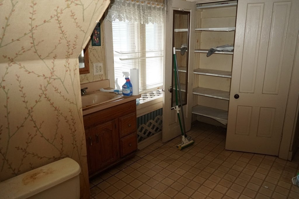 33 Warren Street, Taunton, MA, 33 Warren Street, Taunton, MA Photo #27