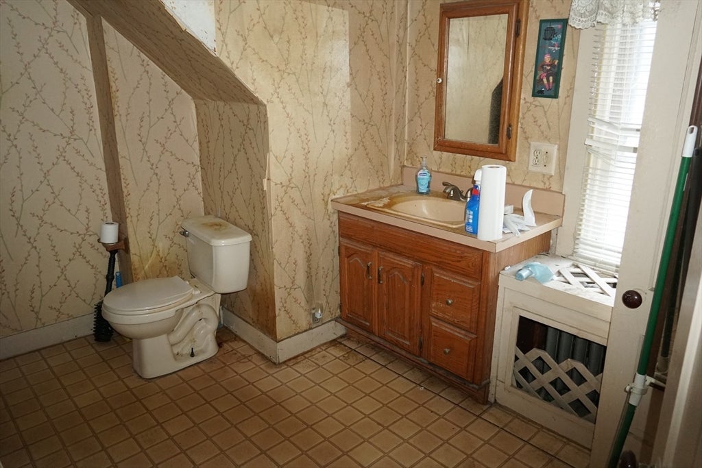 33 Warren Street, Taunton, MA, 33 Warren Street, Taunton, MA Photo #25