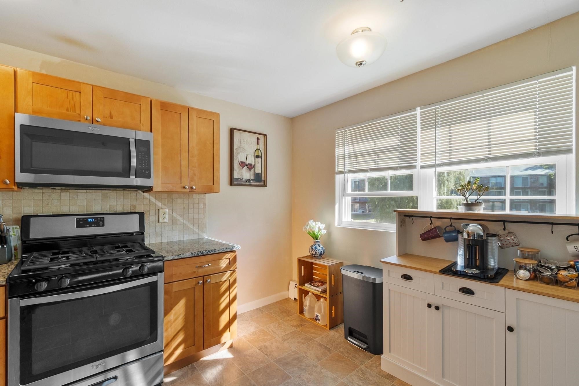 23 Edgelawn Ave #5, North Andover, MA, 23 Edgelawn Ave #5, North Andover, MA Photo #8