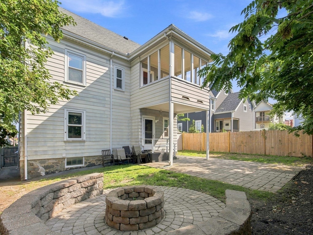18 Crawford Street