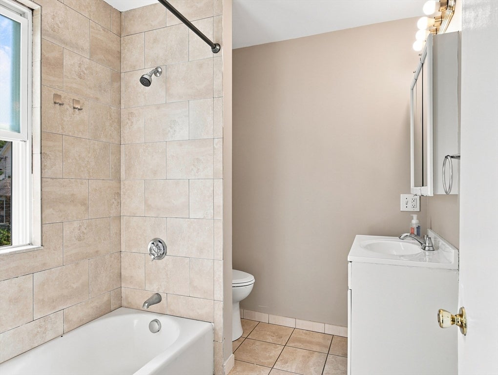 18 Crawford Street, Malden, MA, 18 Crawford Street, Malden, MA Photo #38