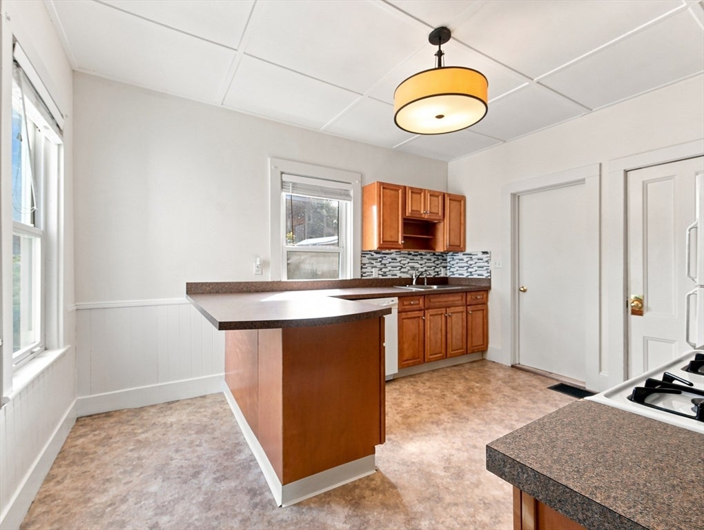 18 Crawford Street, Malden, MA, 18 Crawford Street, Malden, MA Photo #8