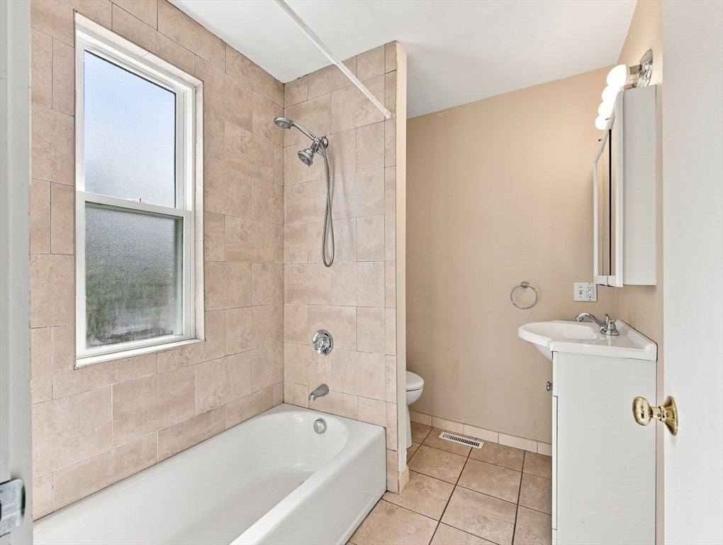 18 Crawford Street, Malden, MA, 18 Crawford Street, Malden, MA Photo #19
