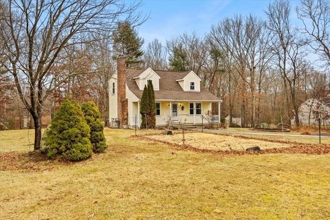 349 Anawan St Rehoboth MA 02769