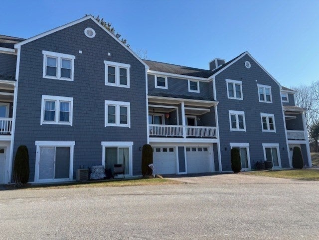 3 Fairway Ln 3