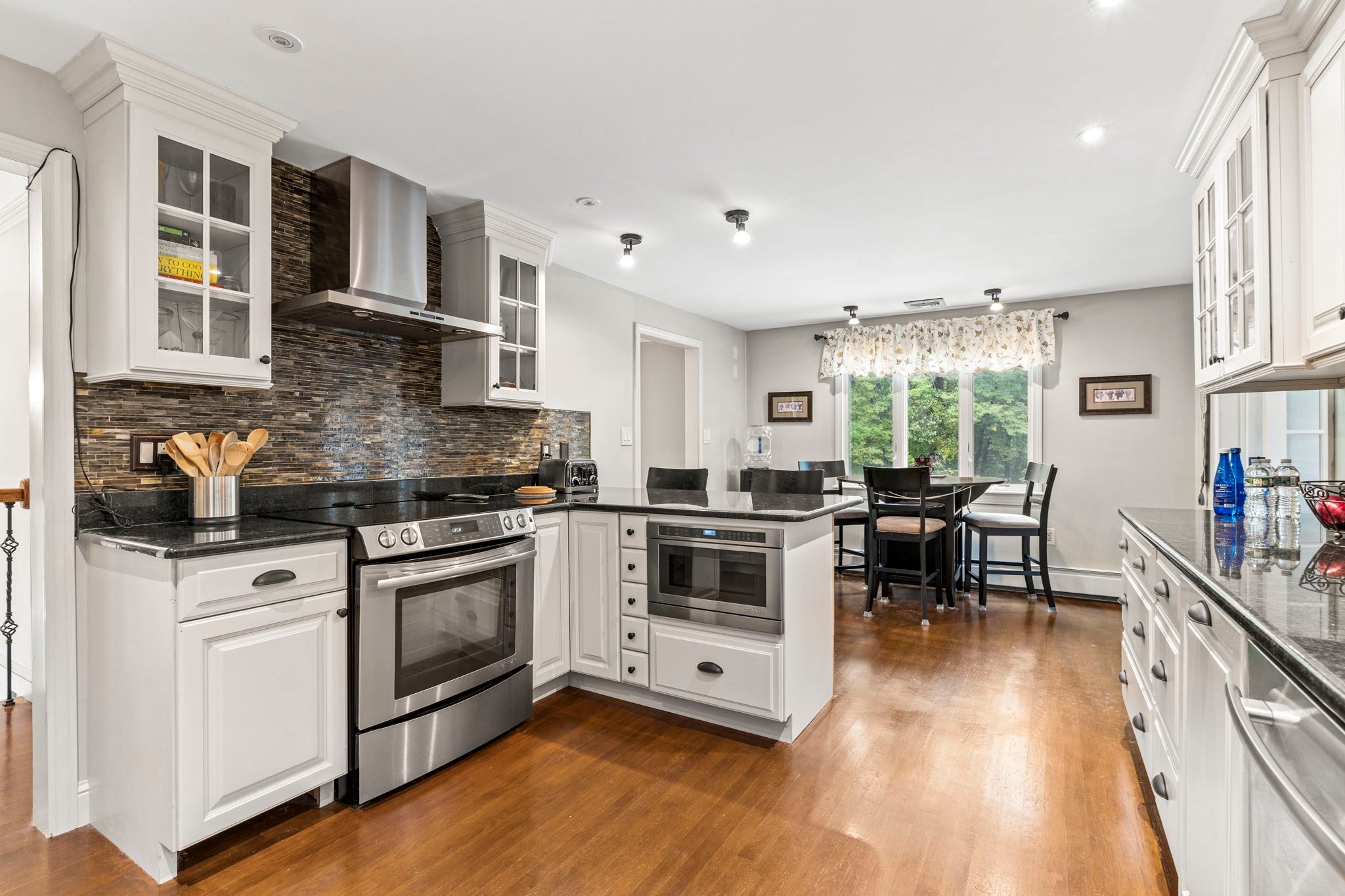 202 Lacy St, North Andover, MA, 202 Lacy St, North Andover, MA Photo #20