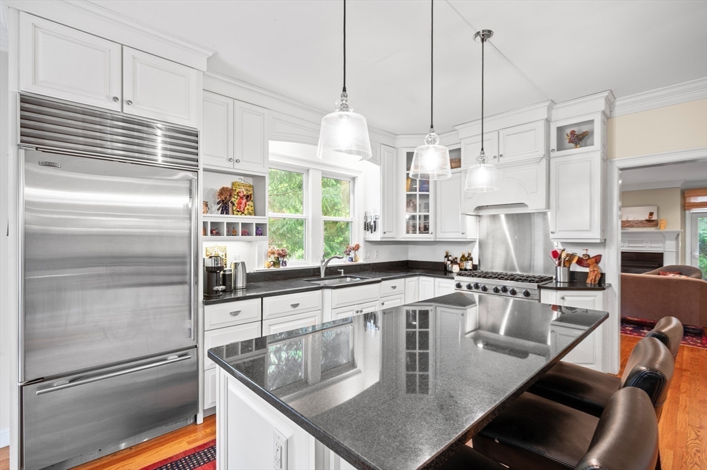 94 Herrick Rd 94