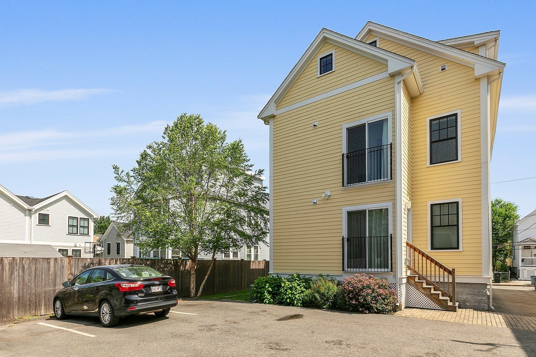 33 Clyde St #1, Somerville, MA Photo #27