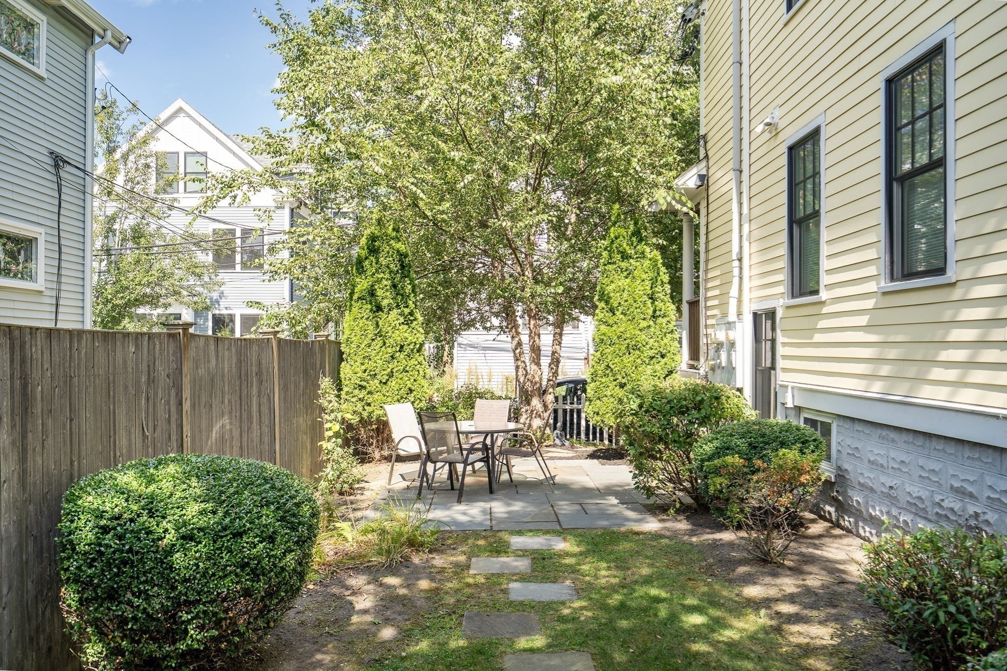 33 Clyde St #1, Somerville, MA Photo #26