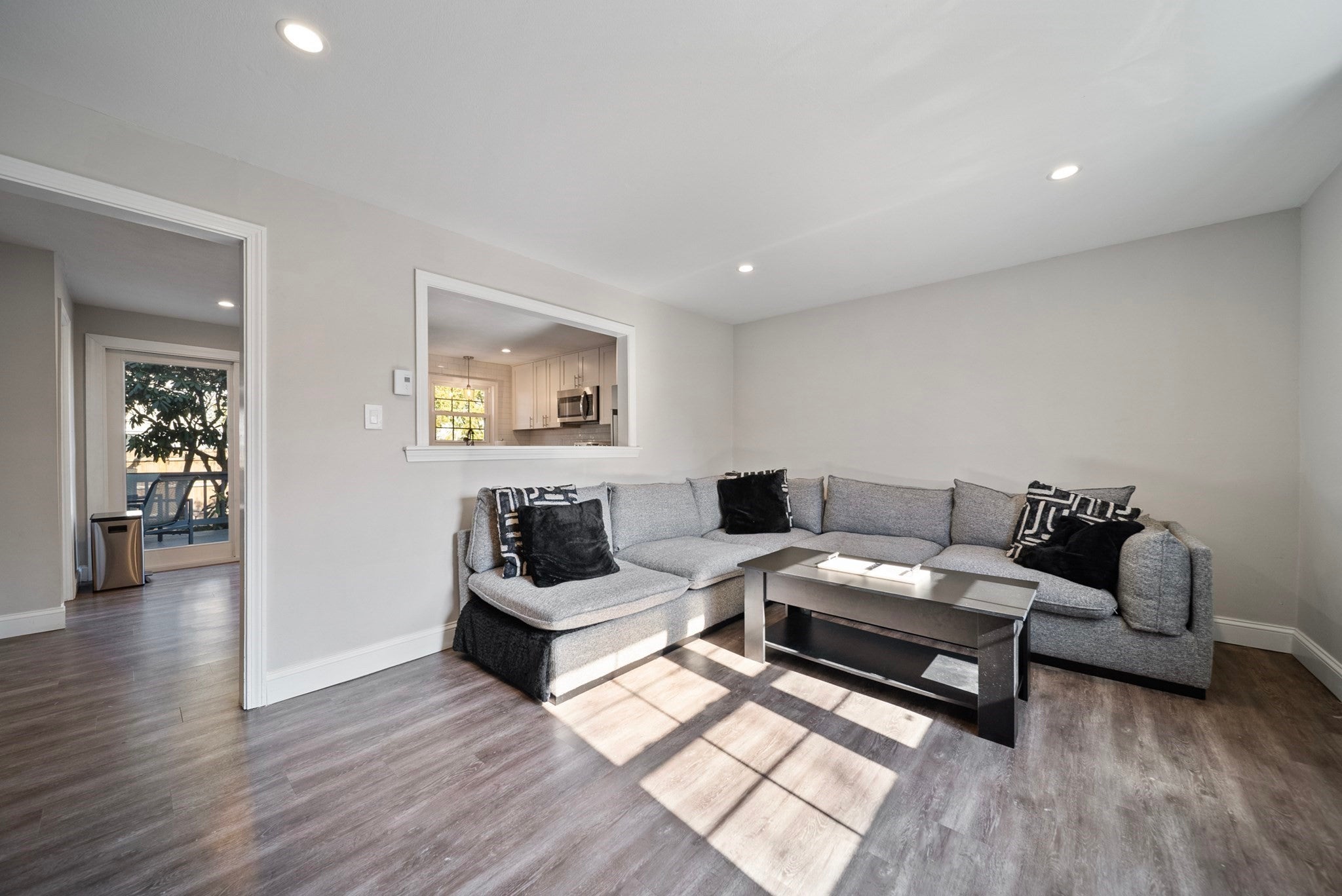 140 Old Ferry Rd #M, Haverhill, MA, 140 Old Ferry Rd #M, Haverhill, MA Photo #8