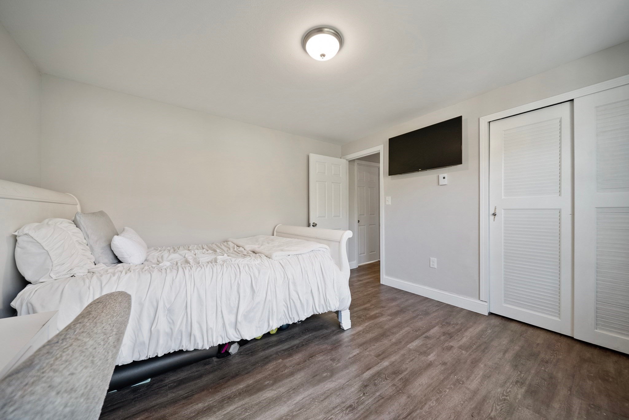 140 Old Ferry Rd #M, Haverhill, MA, 140 Old Ferry Rd #M, Haverhill, MA Photo #18