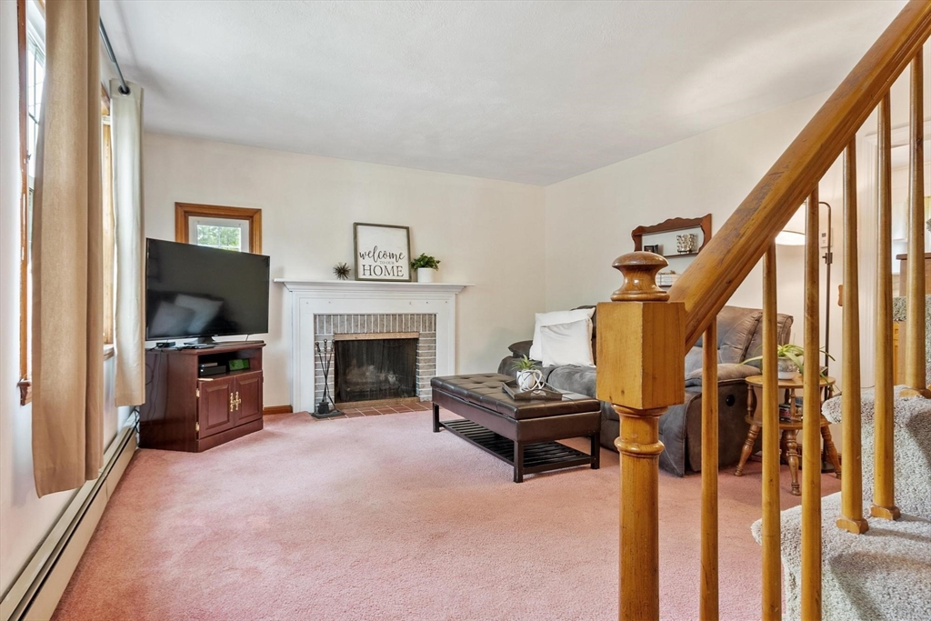 108 Kings Grant Road