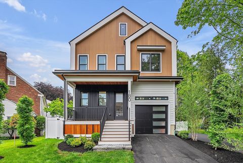 180 Hunnewell 180 Newton MA 02458