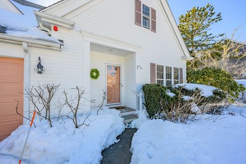 Photo of 22 Stratford Rdg #22, Mashpee, MA 02649 (MLS # 73481889)