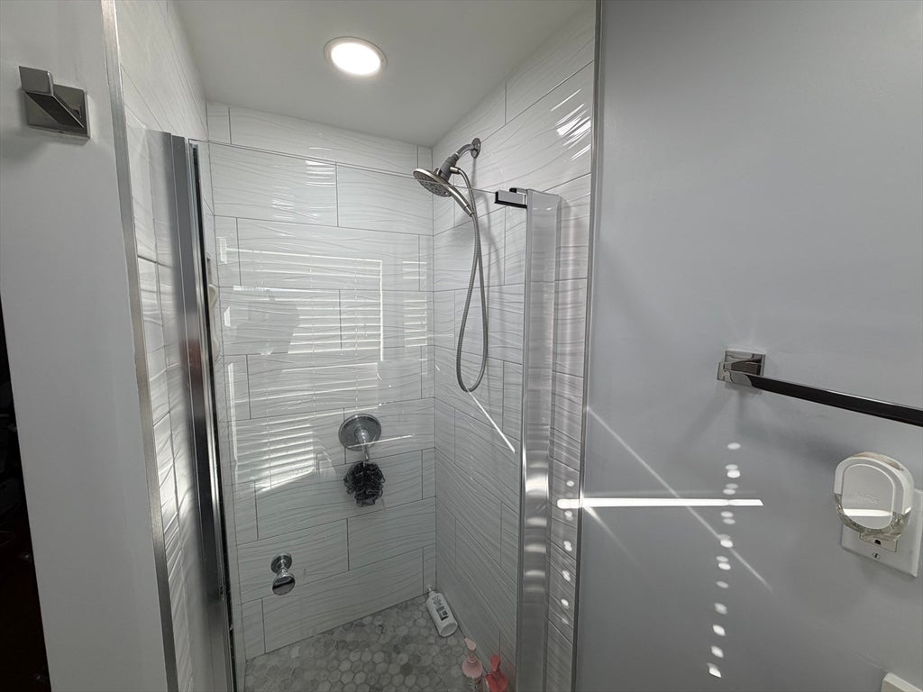 24 Granite St, Milford, MA, 24 Granite St, Milford, MA Photo #14