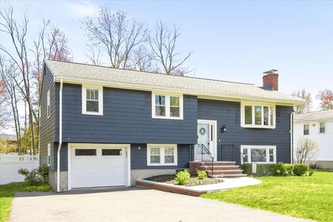 Photo of 4 Flintlock Ln, Dedham, MA 02026 (MLS # 73512454)