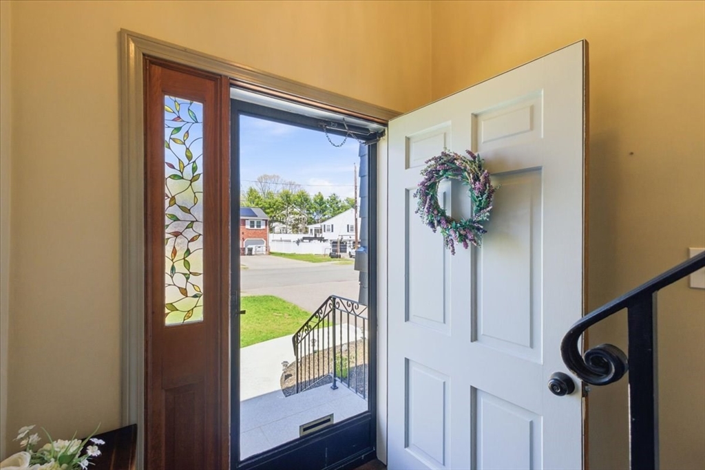 4 Flintlock Ln