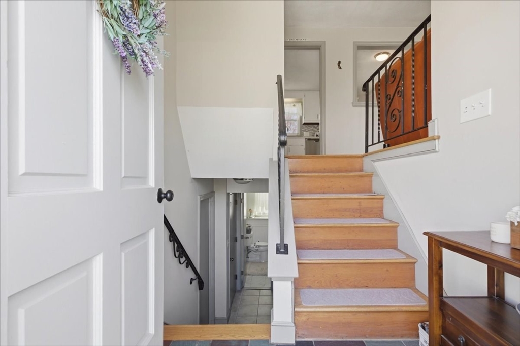 4 Flintlock Ln