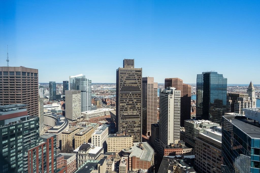 1 Franklin Street 4704