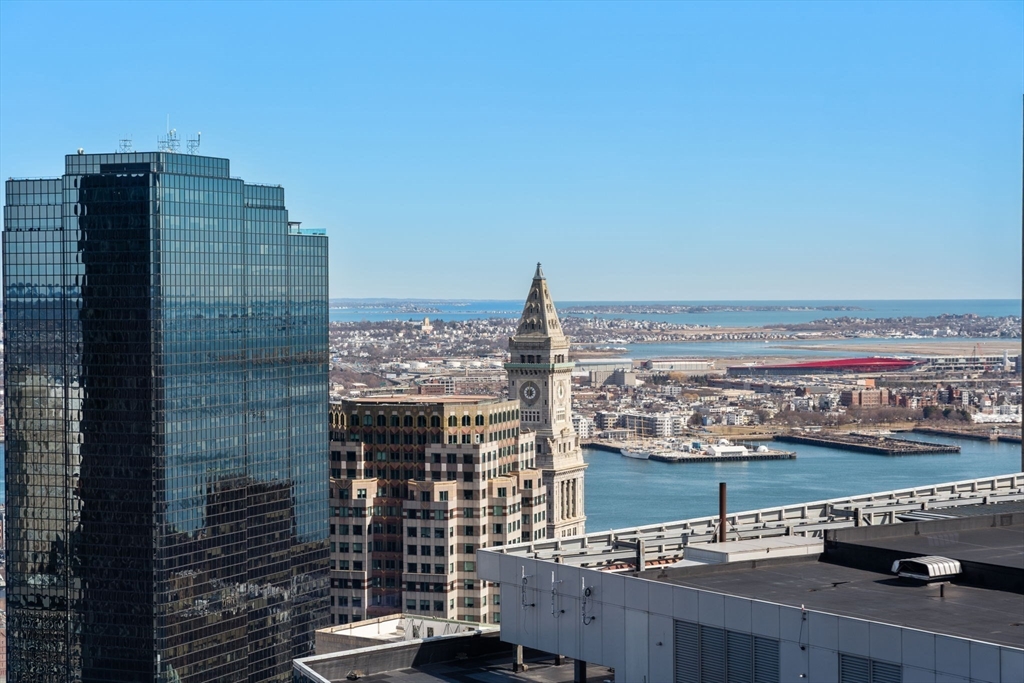 1 Franklin Street 4704