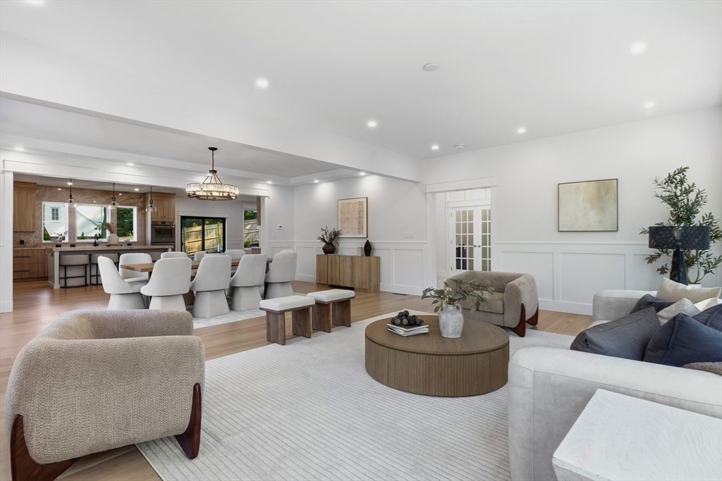 2 Atherton Rd