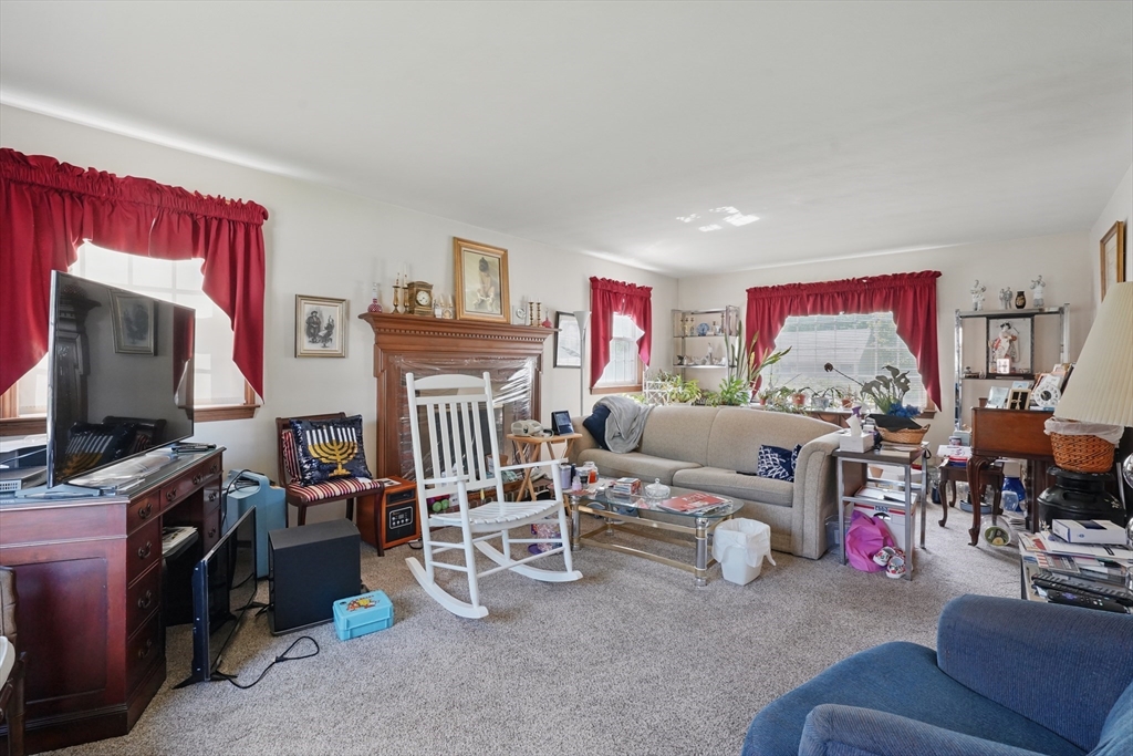 153 Maple Road