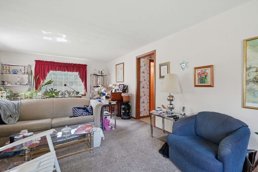 153 Maple Road
