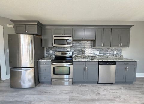 Photo of 28 King Street #2, Westfield, MA 01085 (MLS # 73503835)