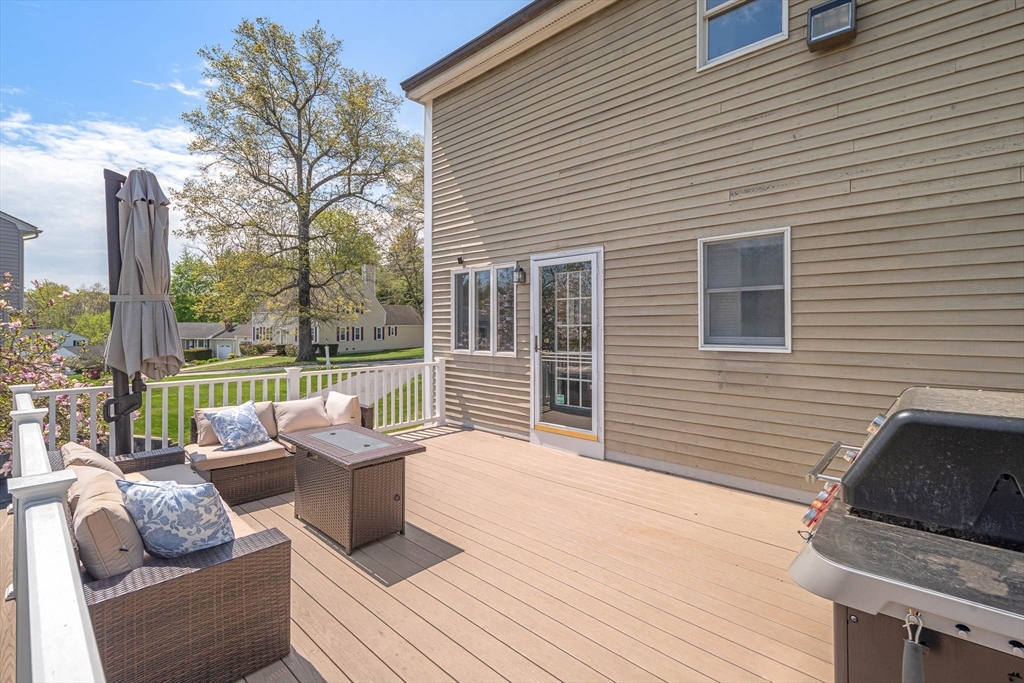 18 Nob Way, Lowell, MA, 18 Nob Way, Lowell, MA Photo #35