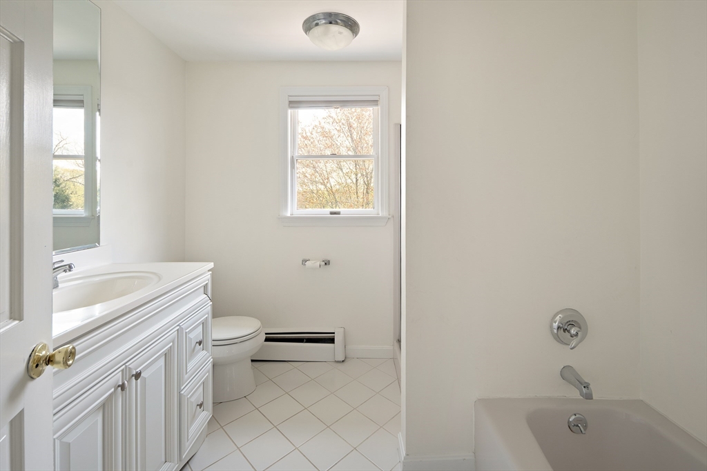 18 Nob Way, Lowell, MA, 18 Nob Way, Lowell, MA Photo #18