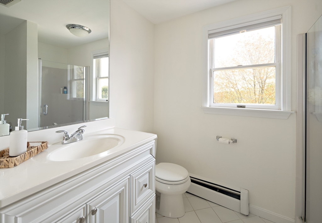18 Nob Way, Lowell, MA, 18 Nob Way, Lowell, MA Photo #19